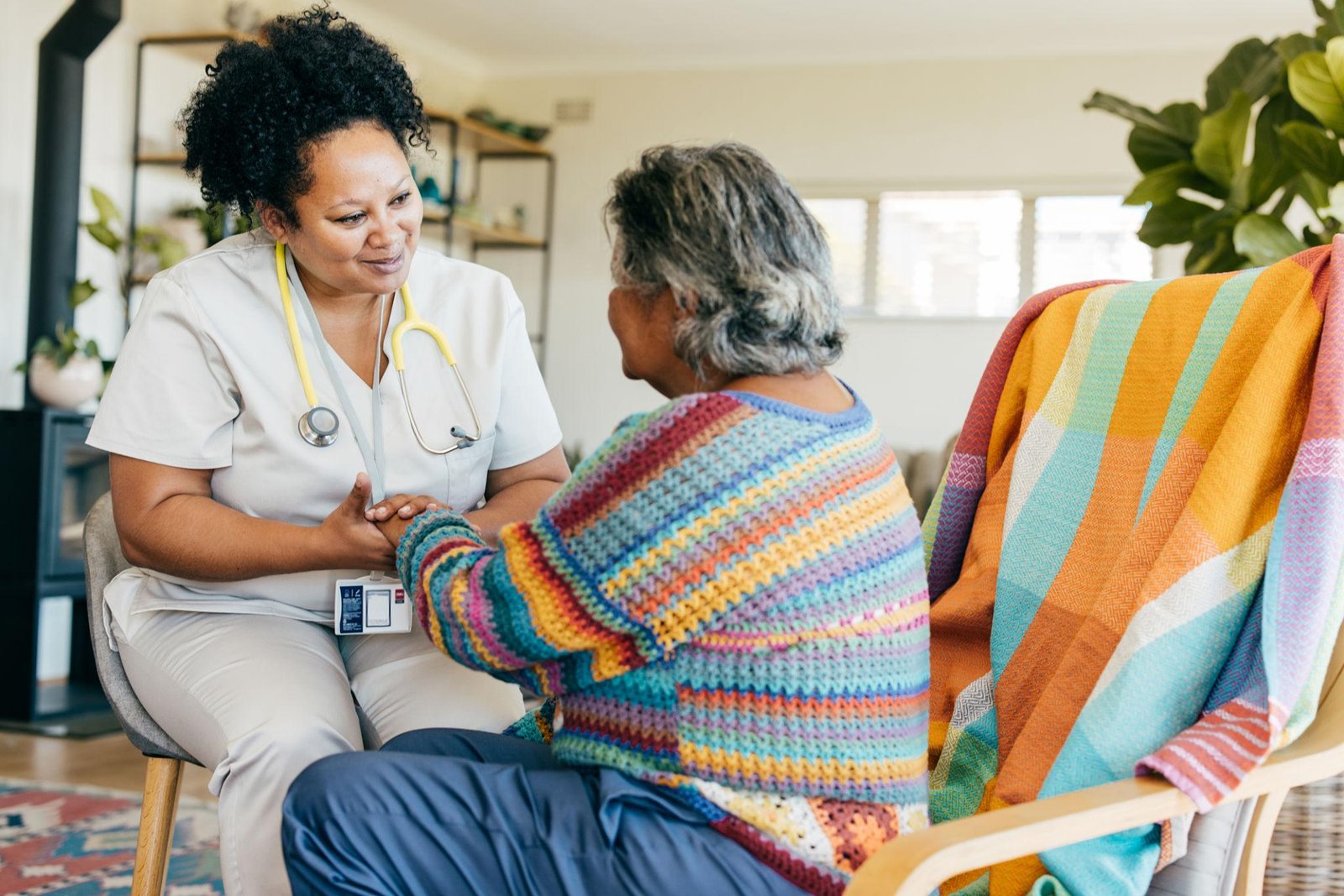Home Caregivers in New York – 6 Roles in Healthcare Staffing Services