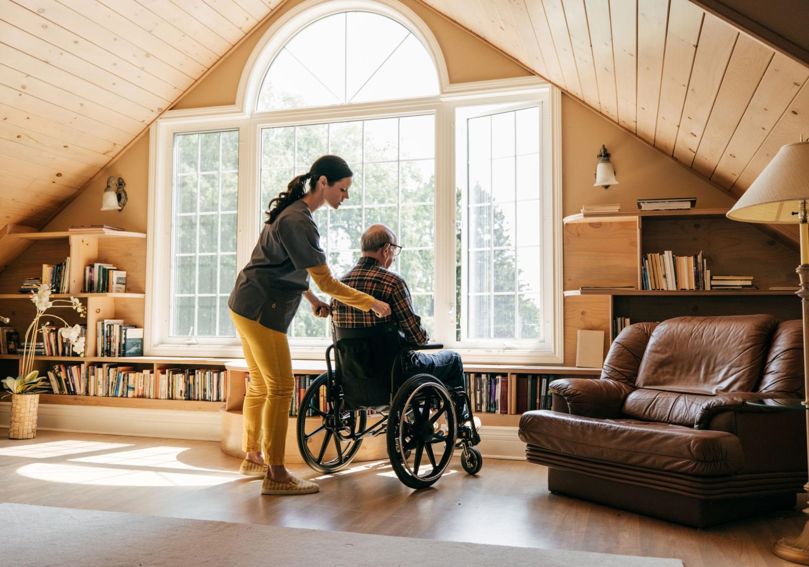 Home Caregivers in New York – 6 Roles in Healthcare Staffing Services